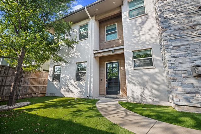 Foto principal - 3823 Greenville Ave