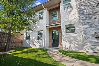 Building Photo - 3823 Greenville Ave