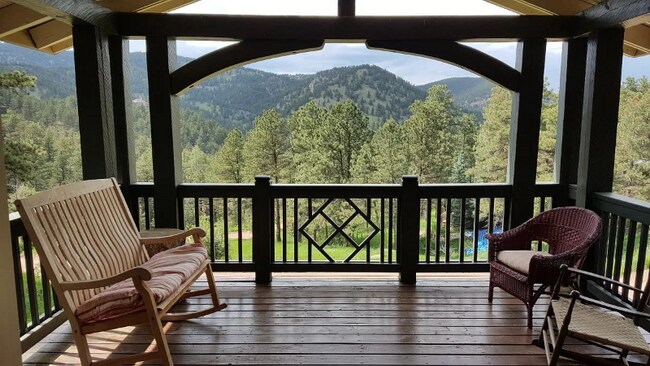 Foto del edificio - 792 Pine Brook Dr
