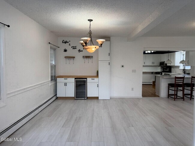 Building Photo - 27 McElwain Ave