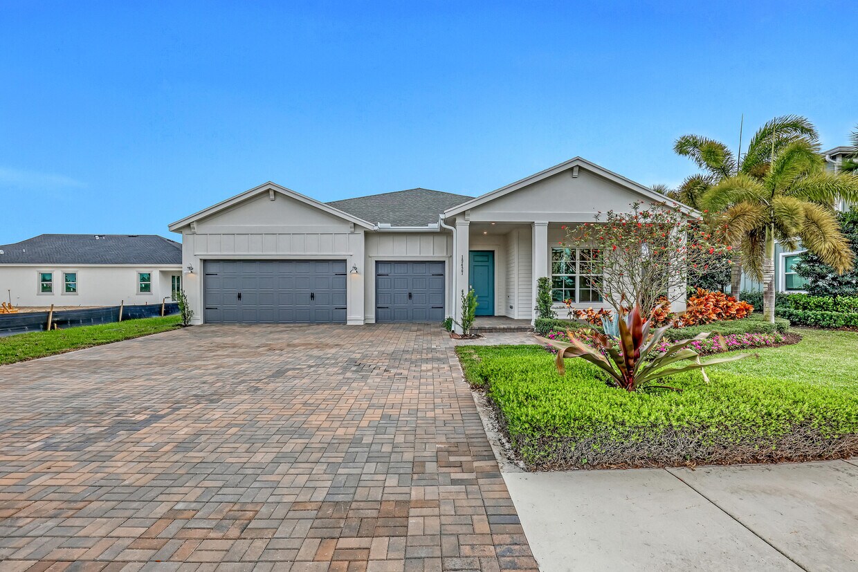 Foto principal - 19427 Broad Shore Walk