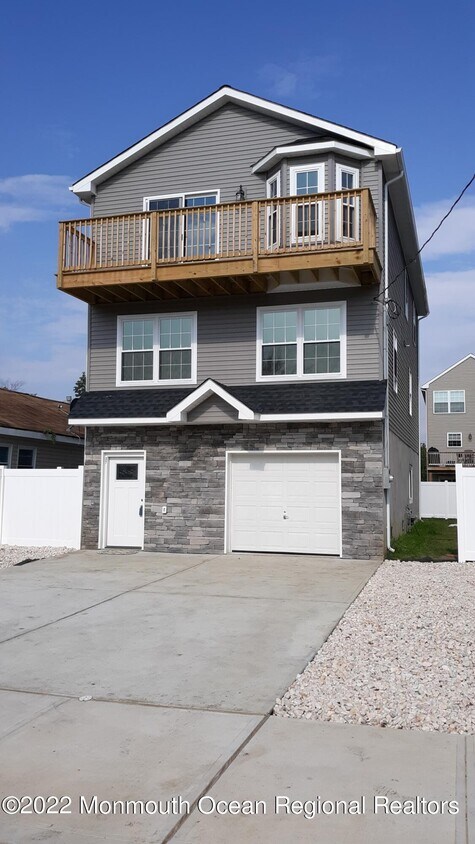 29 Birchwood Ave, Keansburg, NJ 07734 - House Rental in Keansburg, NJ ...