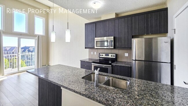 Photo du bâtiment - Fantastic 2 Beds, 1 Baths Apartment/Condo ...