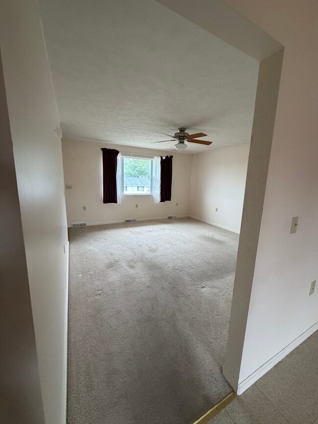 Building Photo - 1250 Galavotti Pl