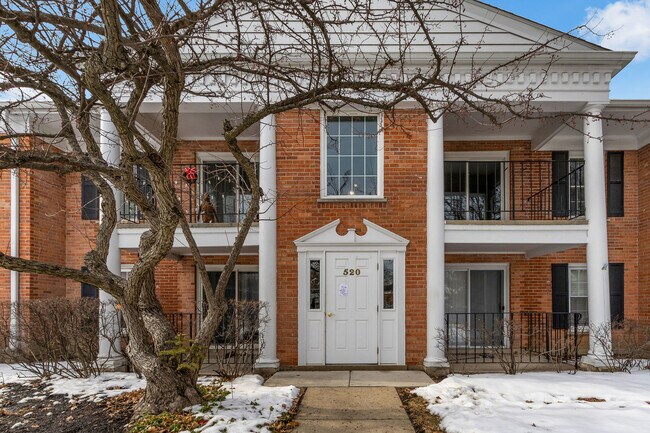 Foto del edificio - 520 Shorely Dr