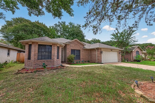 Foto del edificio - 14418 Golden Cypress Ln