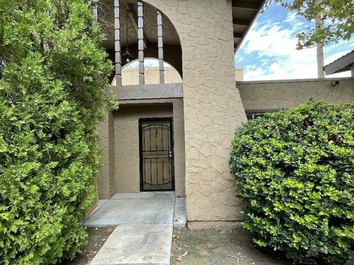 Primary Photo - 4690 Monterey Cir