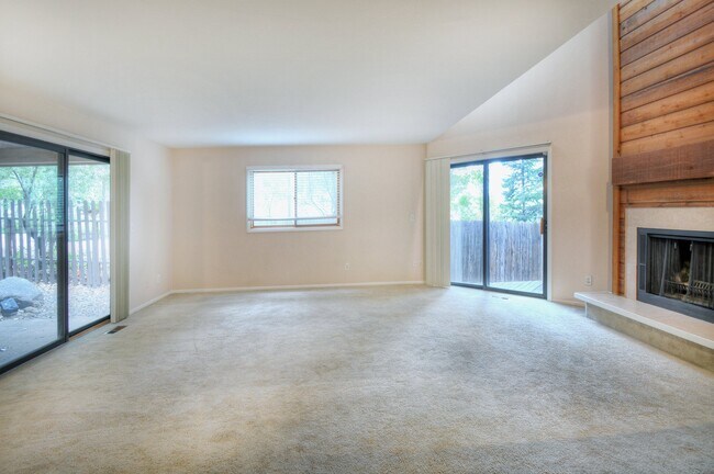 Photo - 866 Pebblewood Dr (Colorado Springs, CO) Townhome