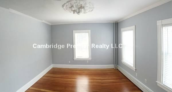 Primary Photo - 297 Beacon St