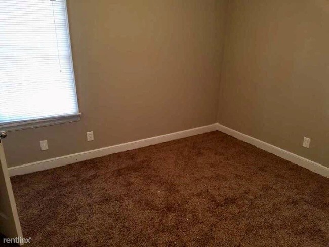 Building Photo - 2 br, 1 bath House - 673 S Greer St