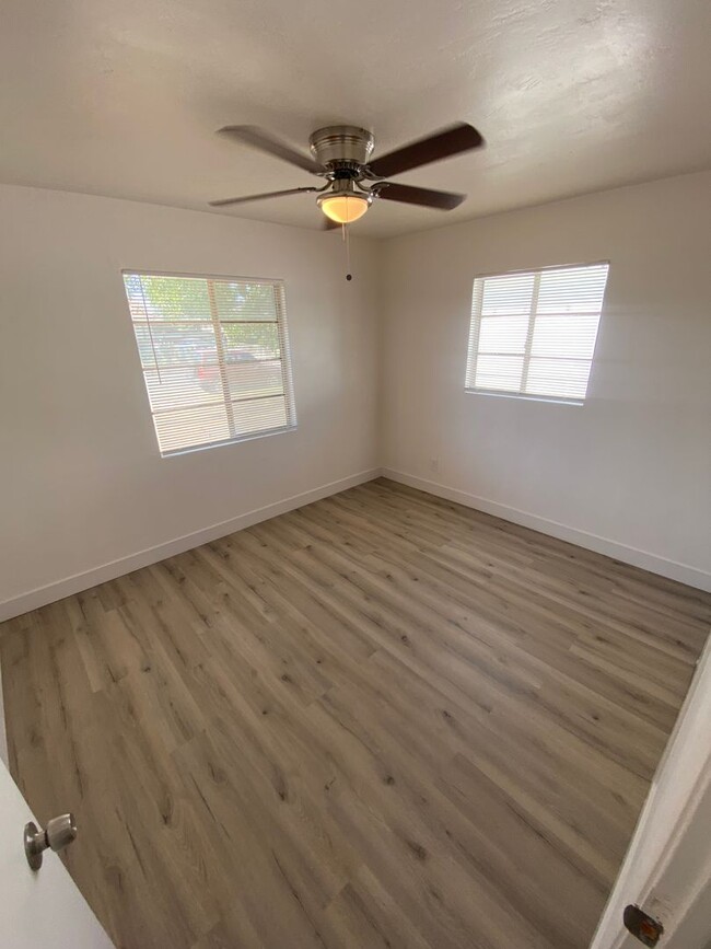 Building Photo - 1815 Talisman Dr