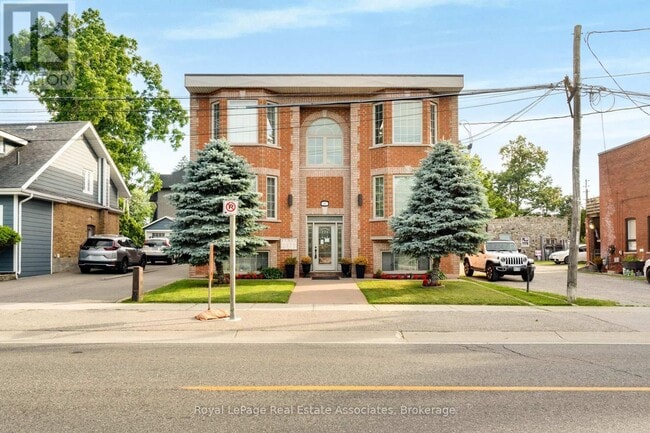 Building Photo - 48 Mississauga Rd N