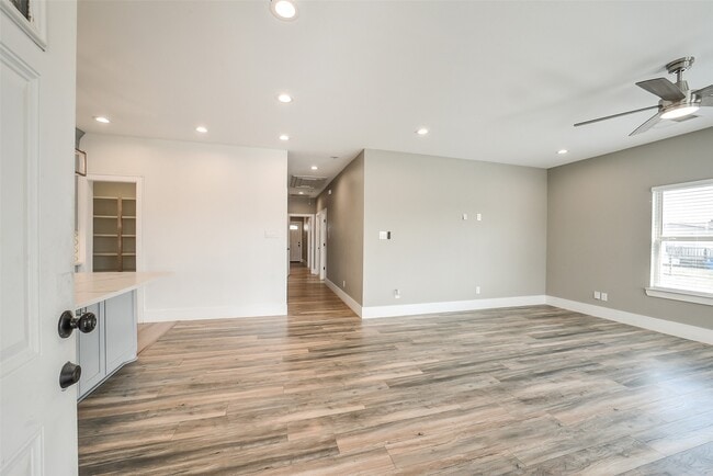 Foto del edificio - 1025 Arizona Dr