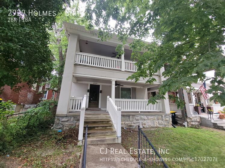 Primary Photo - 2929 Holmes St