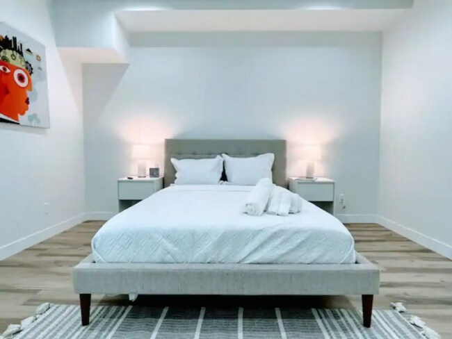 Foto del edificio - 2335 S Crenshaw Blvd