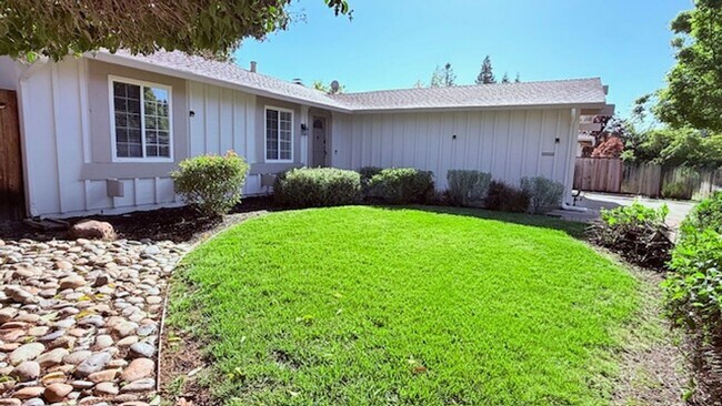 Foto del edificio - Charming 3BD/2BA, Single-Story, Ranch-Style Home in Broadmoor Area of San Ramon- Available NOW!