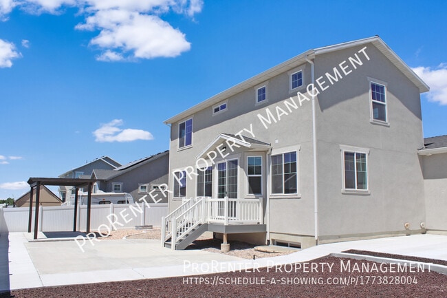 Building Photo - 1509 W 450 S
