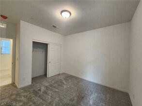 Building Photo - 1553 Crowned Eagle St