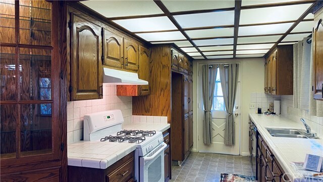 Foto del edificio - 293 Cary Ln