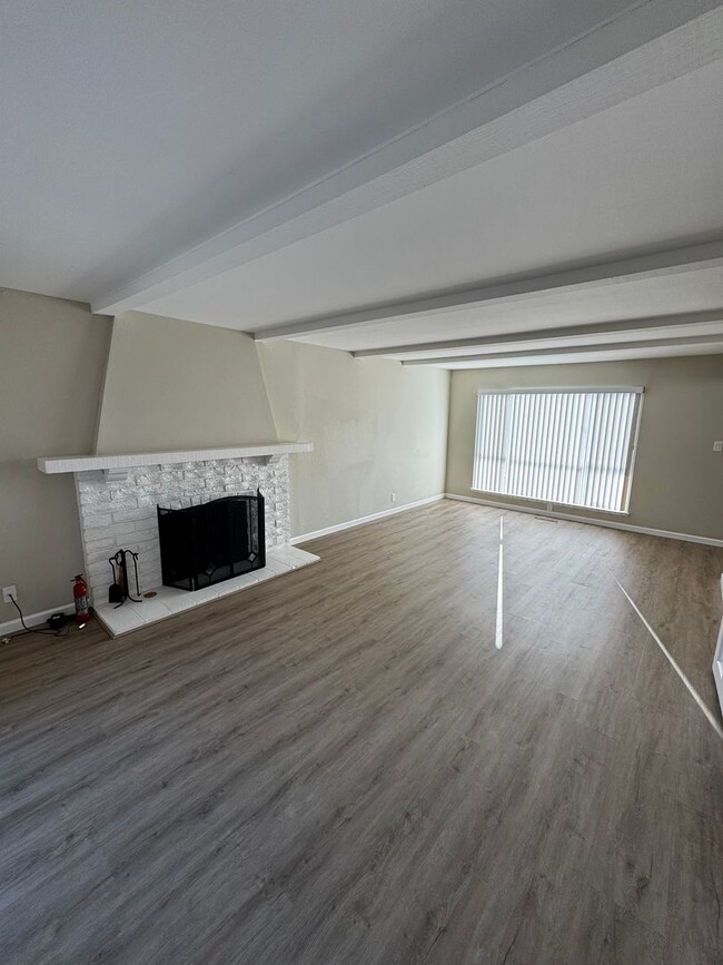 Foto del edificio - Updated Foster City Home - Great Location!