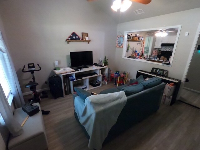 Foto del edificio - 3105 Heatherwood Dr