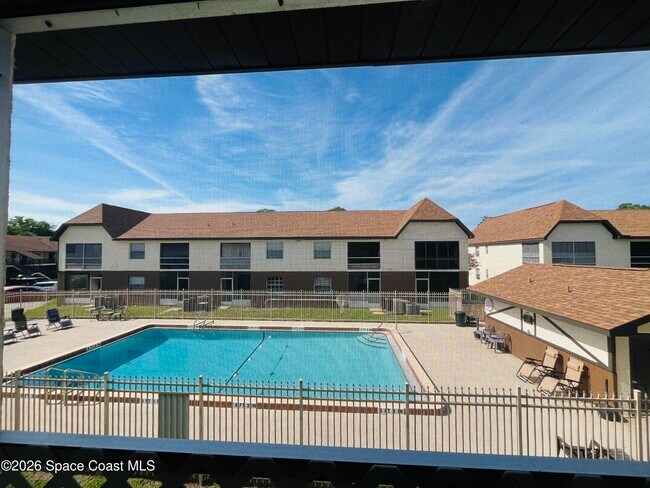 Foto del edificio - 2963 Sir Hamilton Cir
