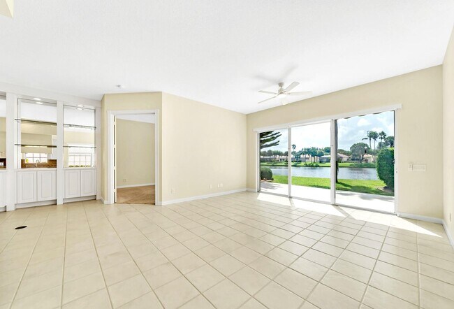 Foto del edificio - 4780 Orchard Ln