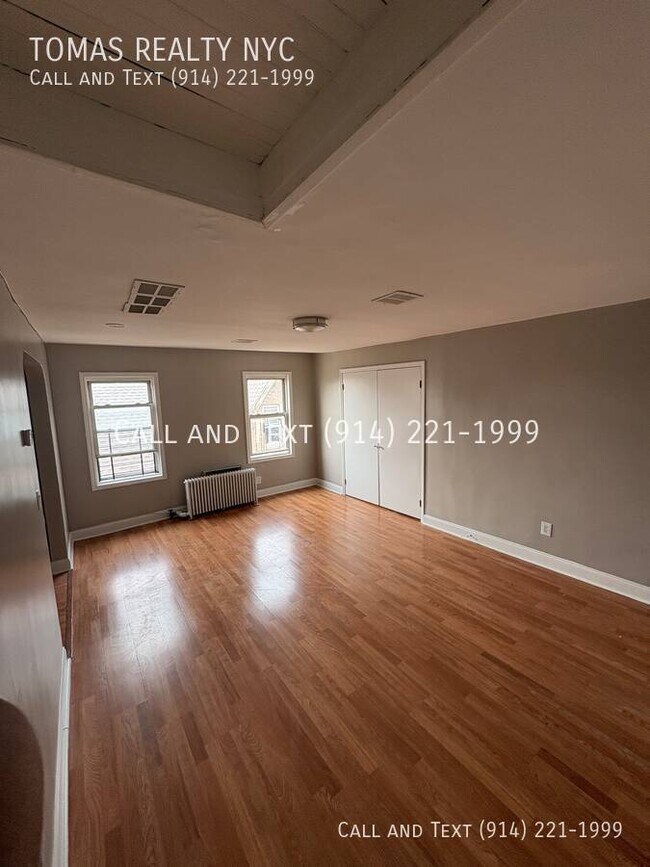 Foto del edificio - 105 N High St