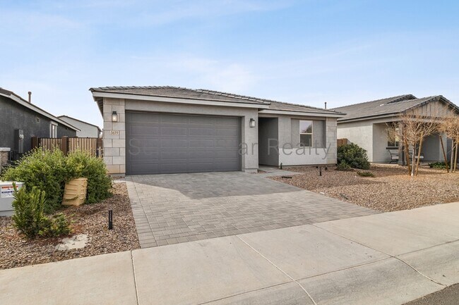 Building Photo - 5619 W Stargazer Pl