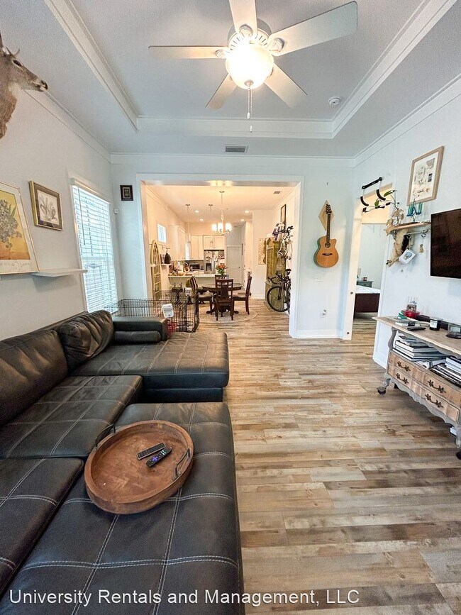 Foto del edificio - 3 br, 2 bath House - 409 NW 2nd Street