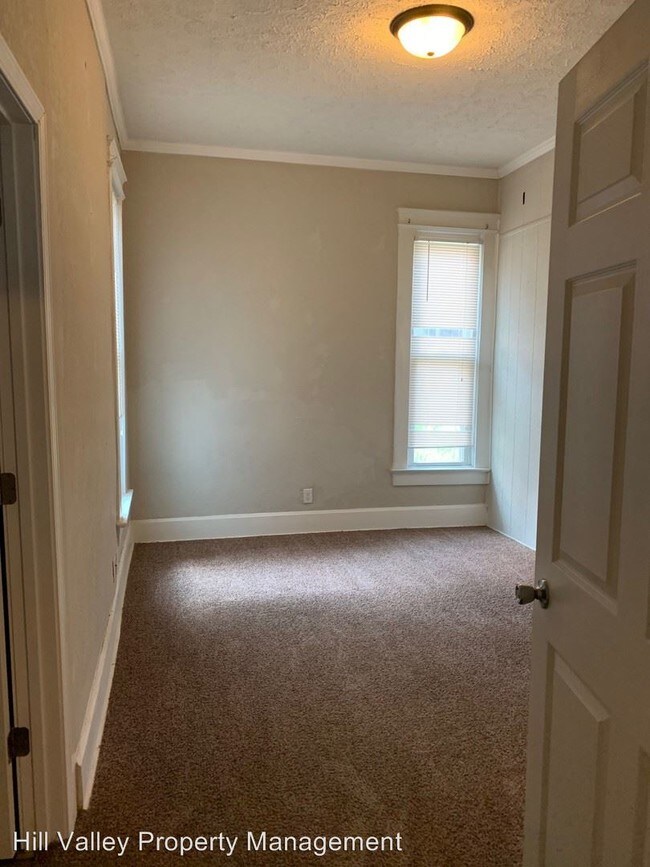 Foto del edificio - 2 br, 2 bath Apartment - 1121 S 7th St