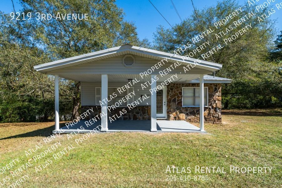 9219 3rd Avenue Trafford, AL 35172 House Rental in Trafford, AL