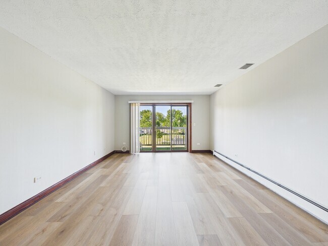 Foto del edificio - 2222 S Goebbert Rd