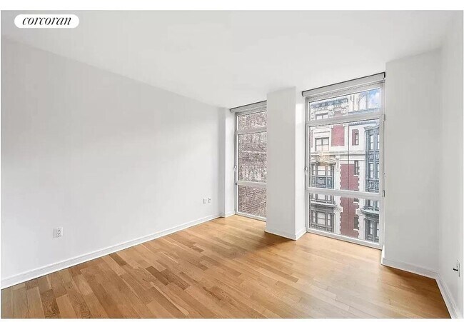 Building Photo - 11 E 29th St