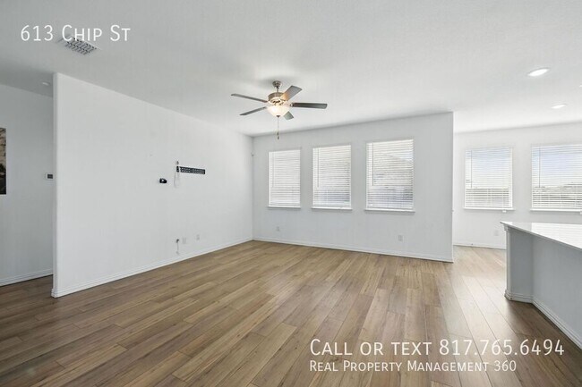 Foto del edificio - 613 Chip St