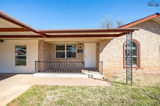 Building Photo - 4609 N Eden Hills Cir