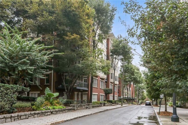 Building Photo - 850 Piedmont Ave NE