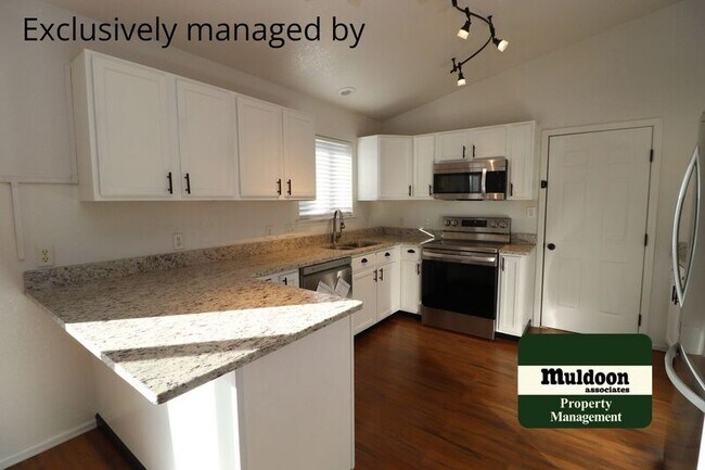 Foto del edificio - 1192 Gold Rush Ln