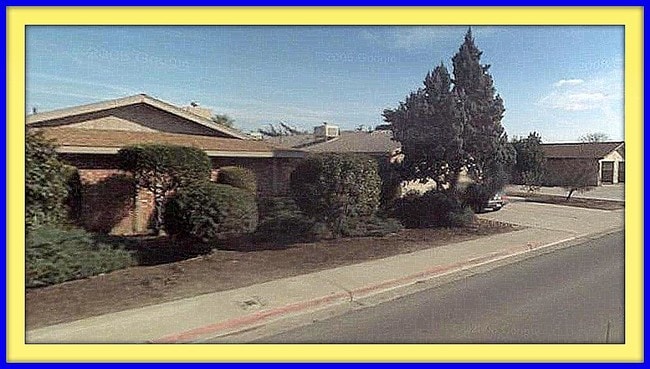 Building Photo - 530 N Prospect St