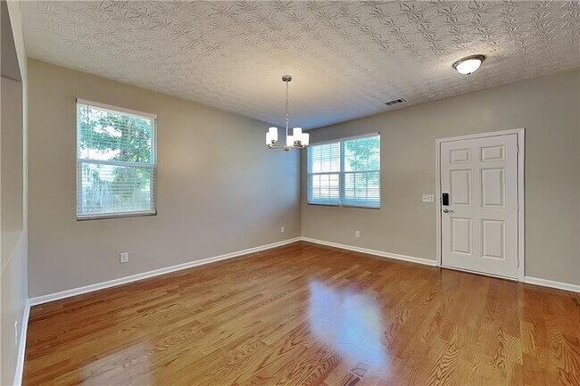 Building Photo - 231 Waterbury Way