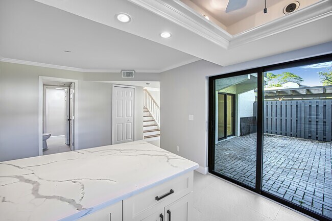 Building Photo - 17455 Overhill Dr