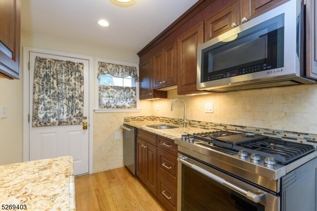 Foto del edificio - 260 Walnut St