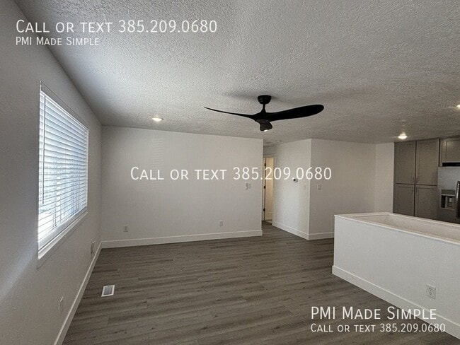 Building Photo - Remodeled Duplex on a Quiet Cul-de-sac |DI...