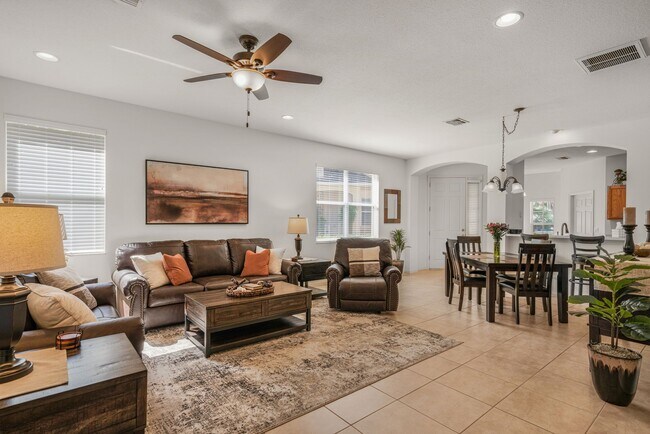 Building Photo - 1602 W Spring Meadow Loop