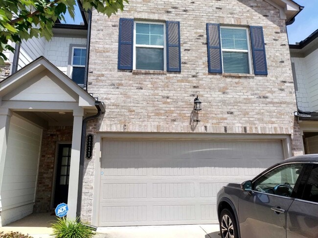 Building Photo - 1111 Lossie Ln