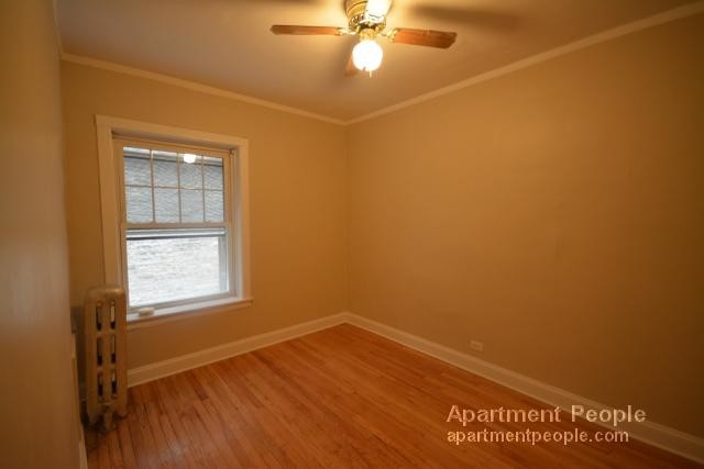 Building Photo - 1052 W Thorndale Ave