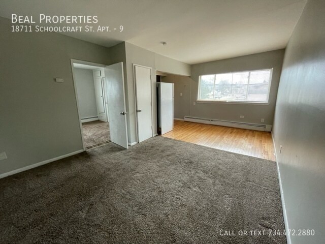Foto del edificio - 18711 Schoolcraft Rd