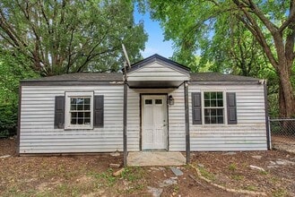 Building Photo - 1216 Lolly Ln
