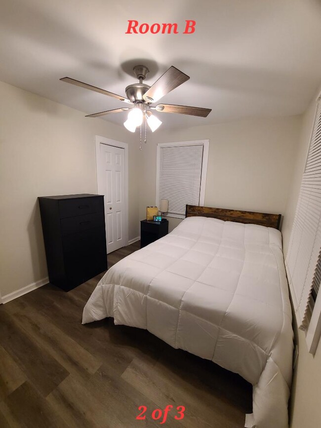 Foto del edificio - 1914 Dobbins Ave