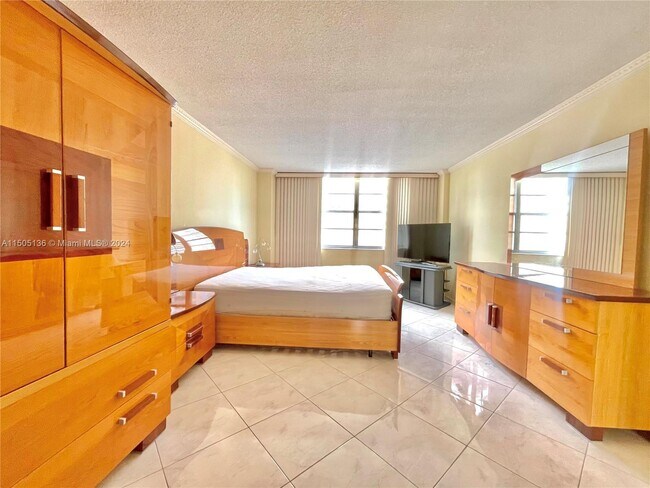 Foto del edificio - 250 174th St